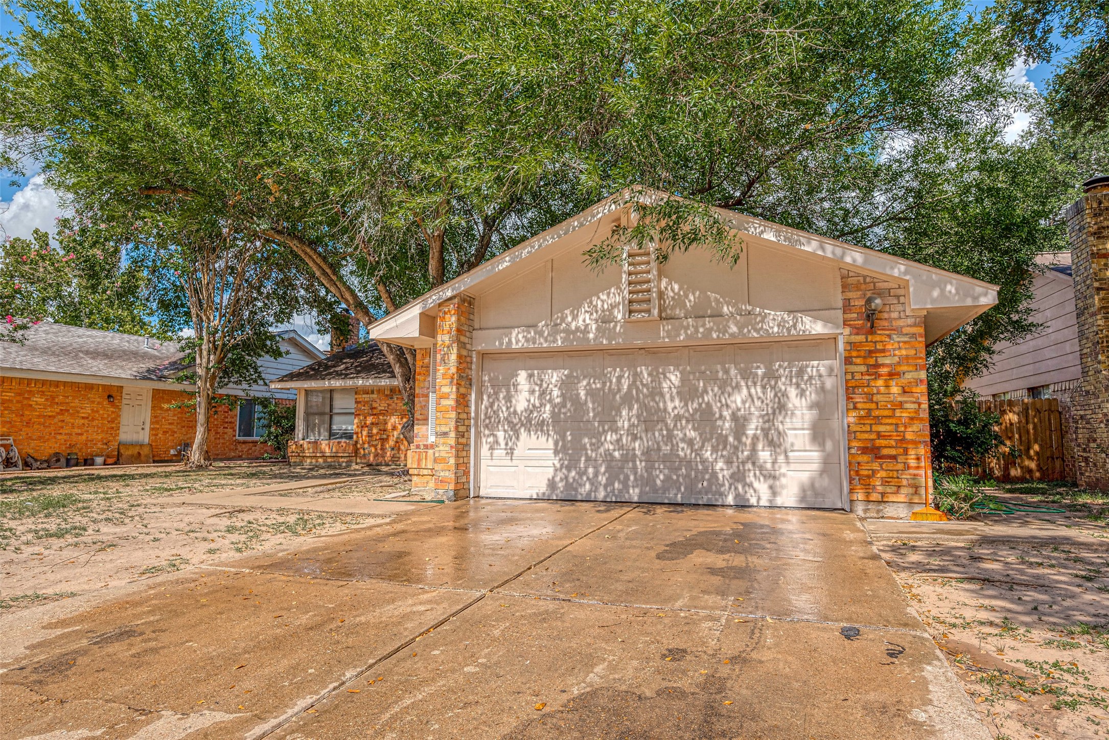 a view of a house with a outdoor space