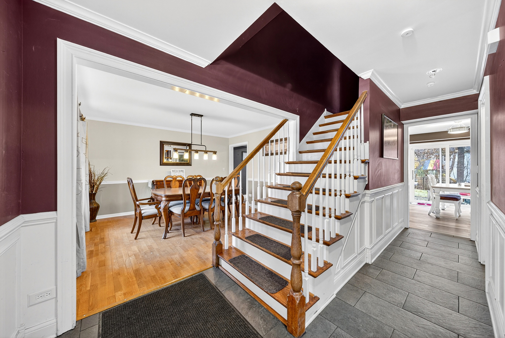 1404 Amy Lane Libertyville, IL 60048 - Photo 3 of 41