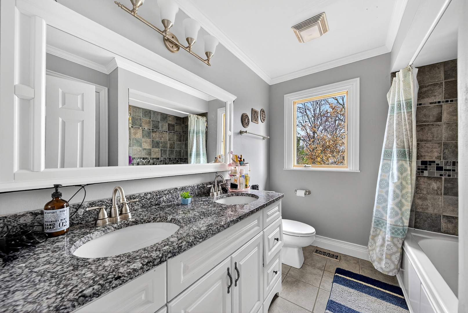 1404 Amy Lane Libertyville, IL 60048 - Photo 31 of 41