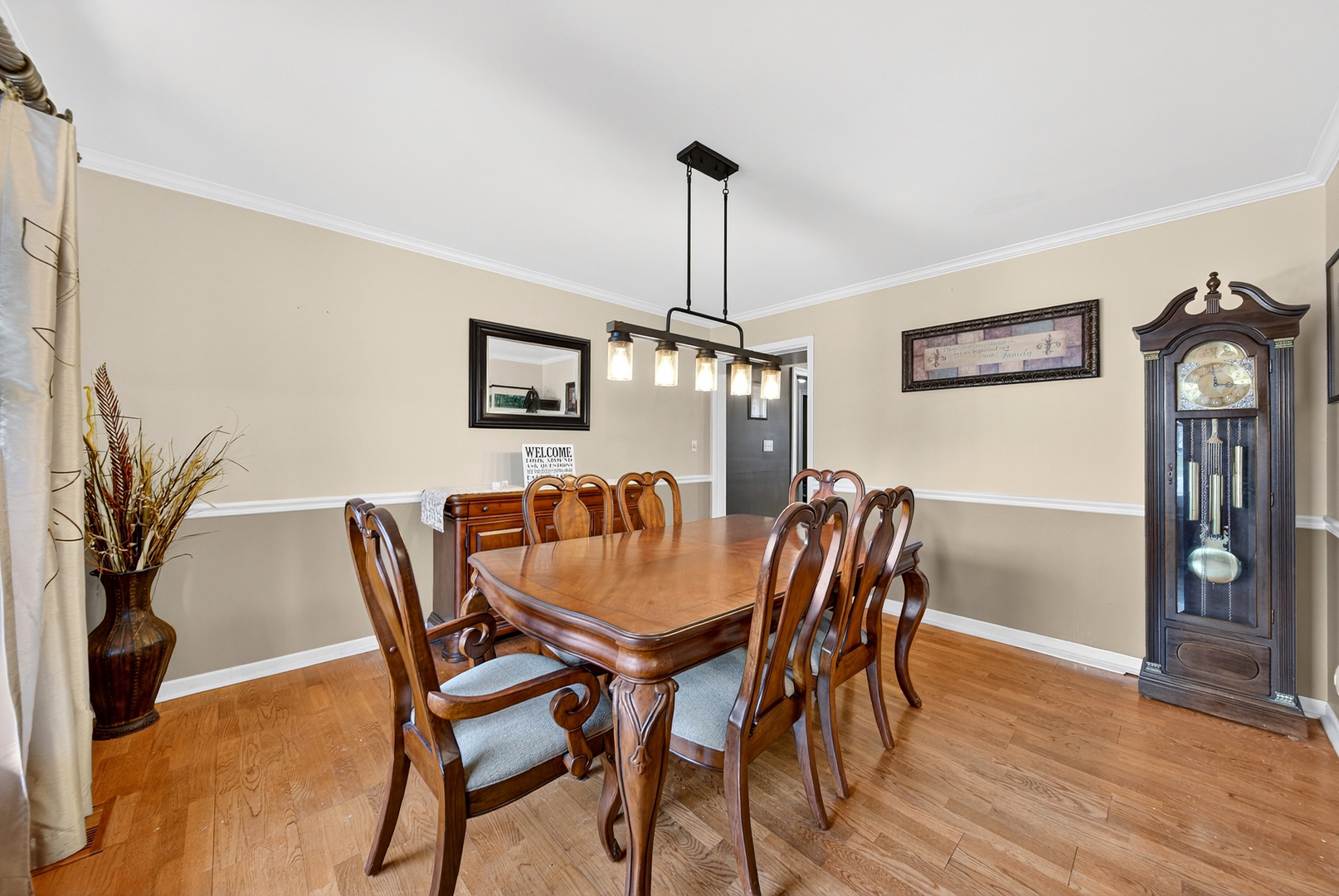 1404 Amy Lane Libertyville, IL 60048 - Photo 5 of 41