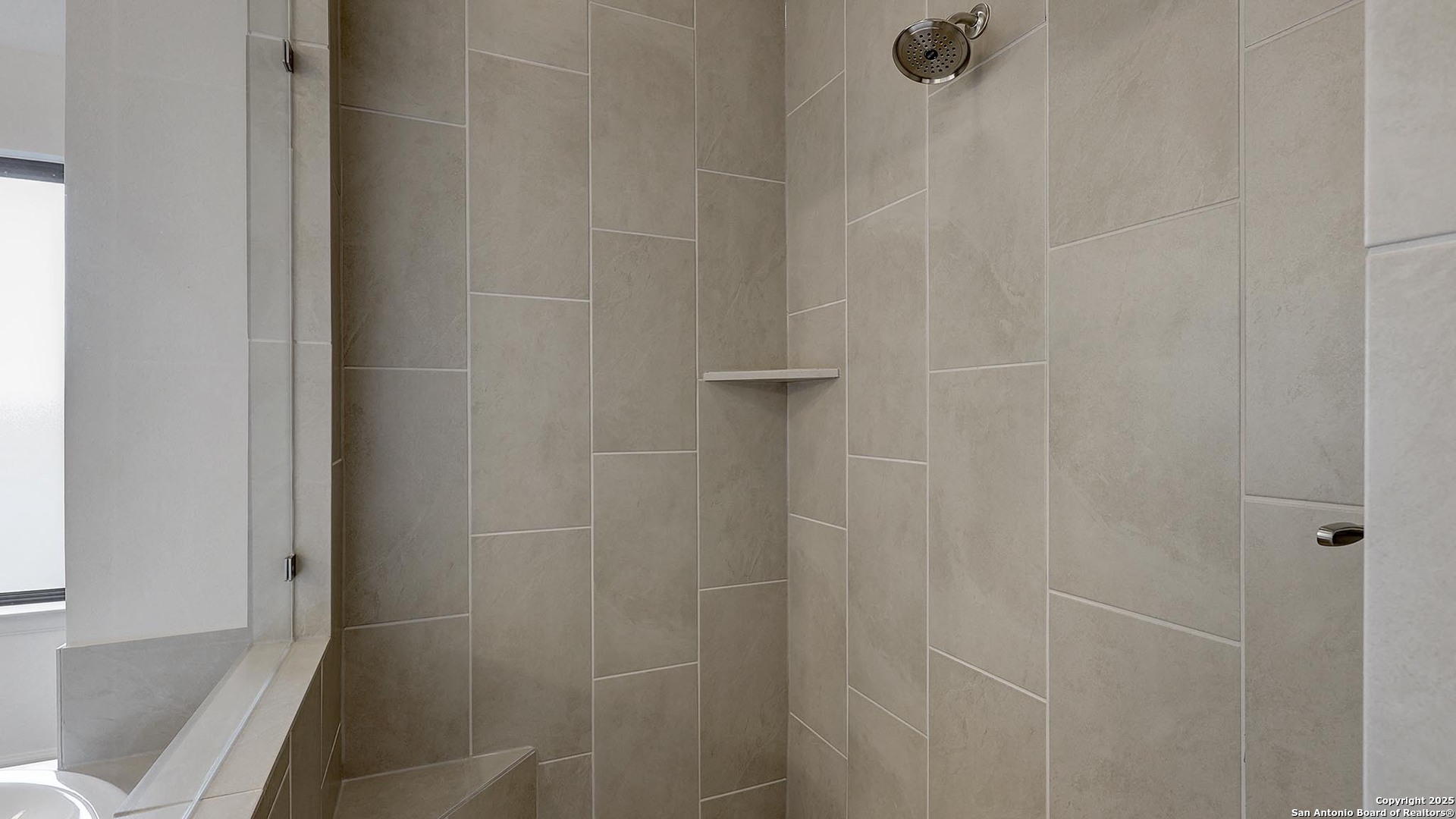 574 White Oak Castroville, TX 78009 - Photo 16 of 38