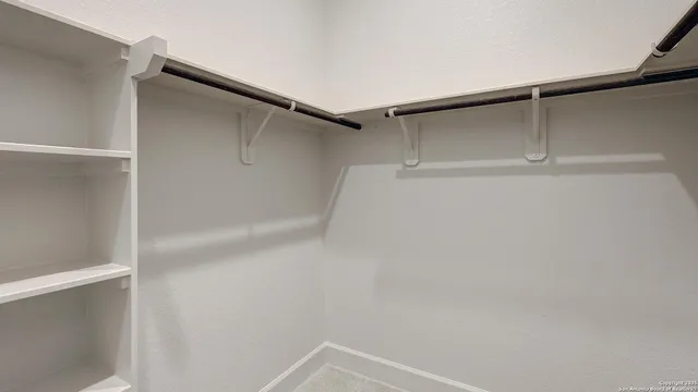 $449,900 | 574 White Oak, Castroville, TX 78009