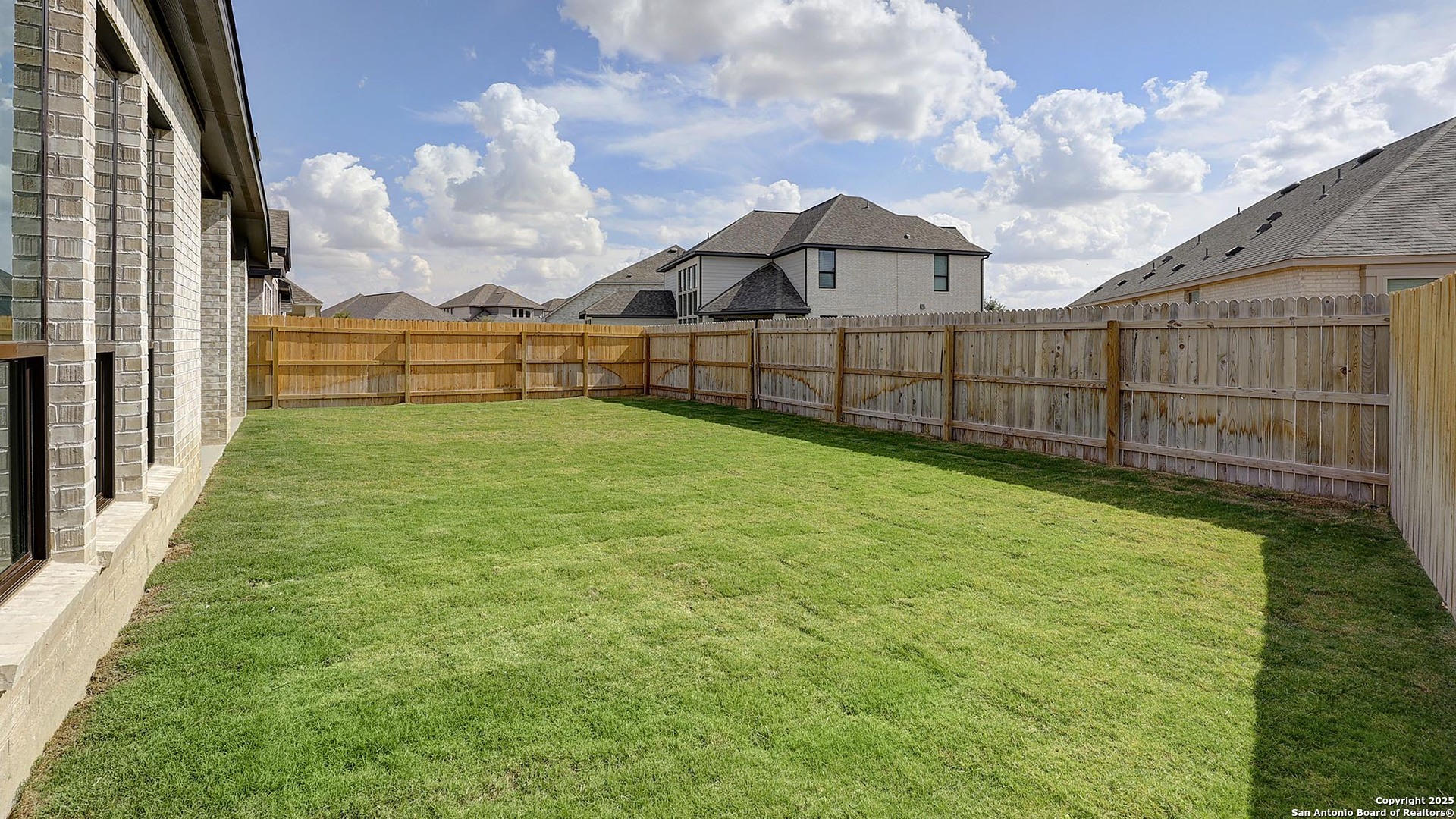 574 White Oak Castroville, TX 78009 - Photo 7 of 38