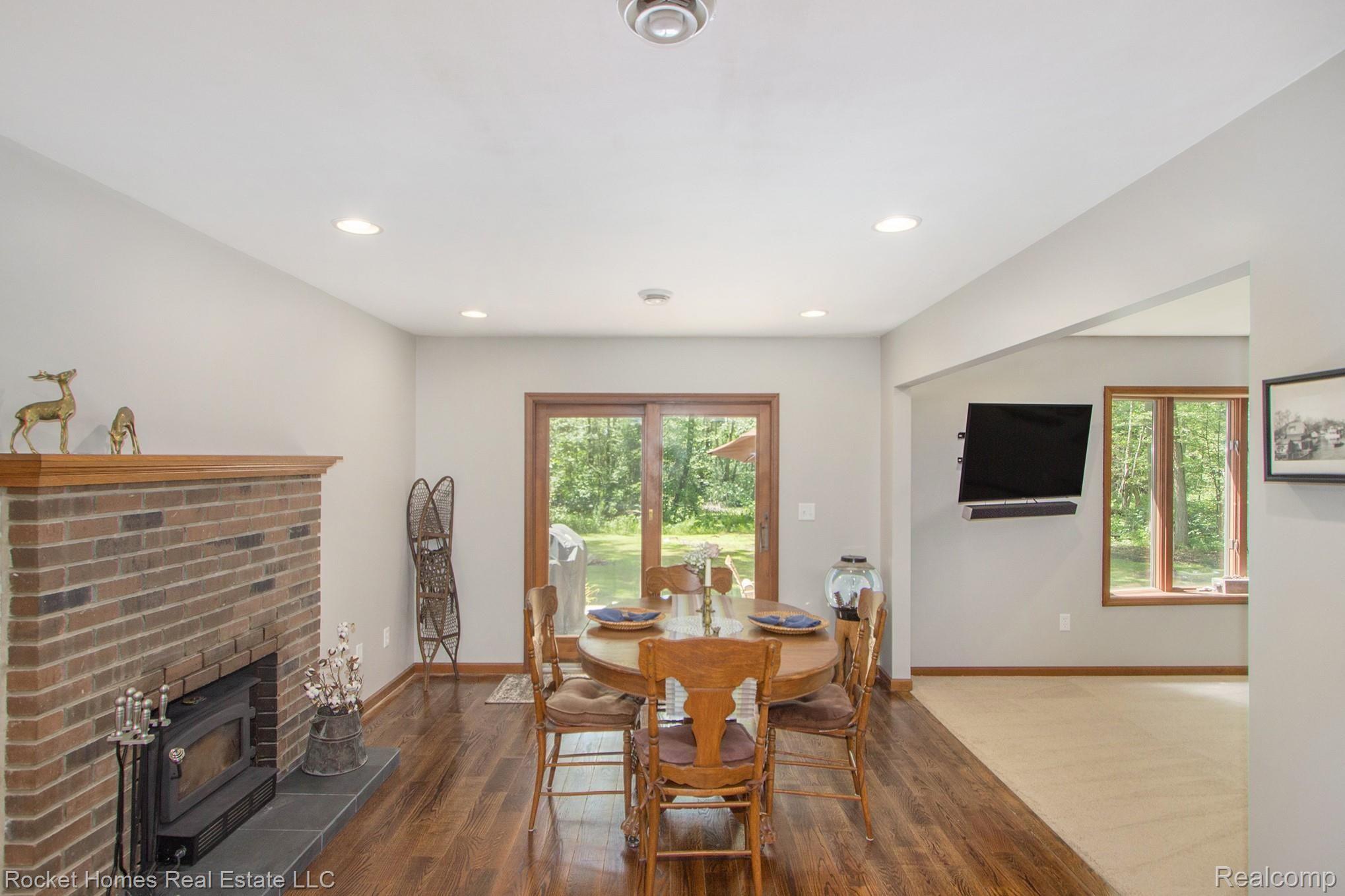 1680 South Allen Road St. Clair, MI 48079 - Photo 8 of 32 IMG_6083.jpg