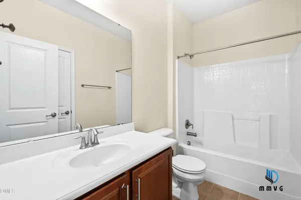 $535,000 | 701 Edgewater Ridge Court, Apex, NC 27523