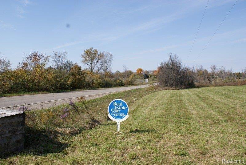 3828 Peters Road Columbiaville, MI 48421 - Photo 23 of 23 DSC05092