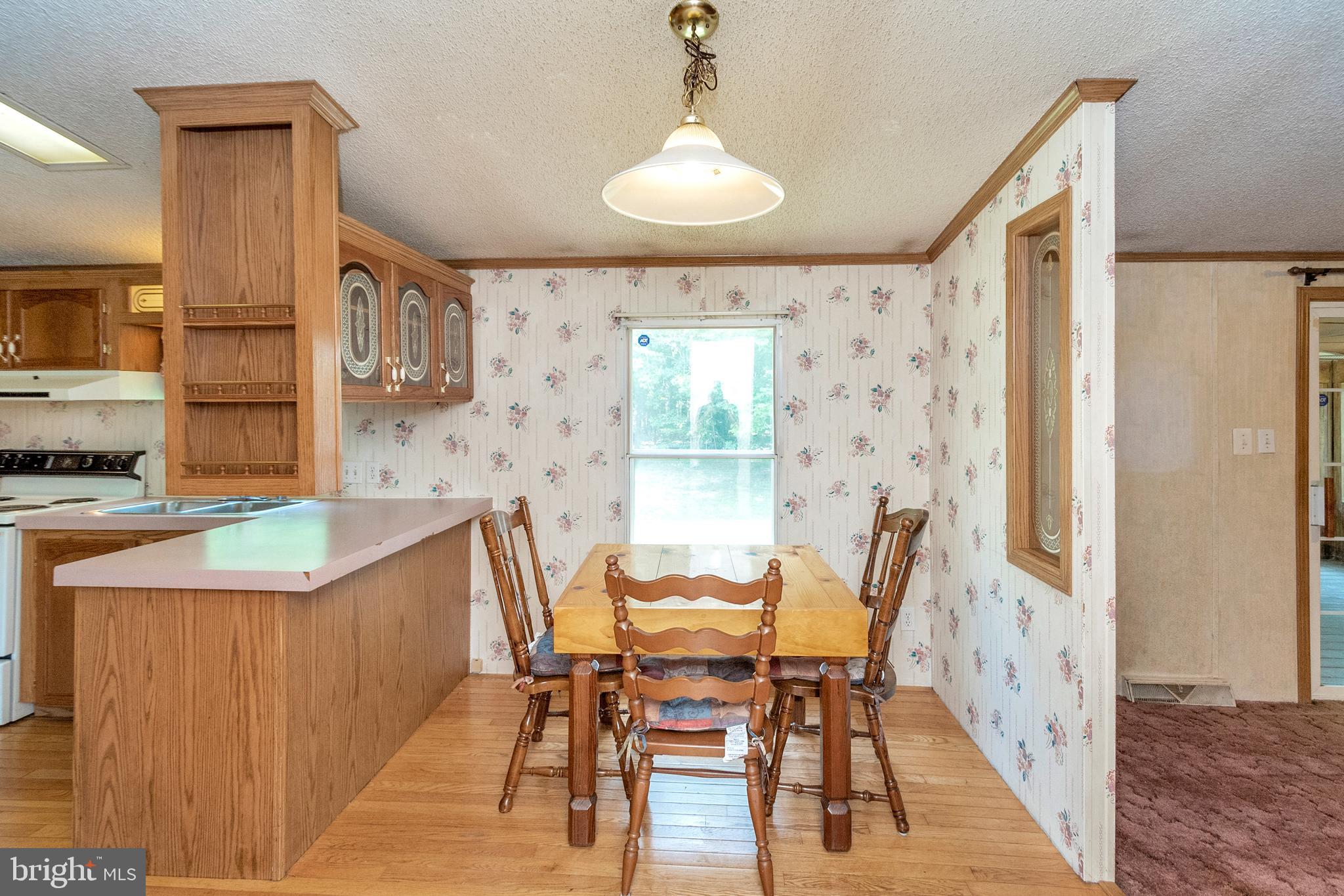 34076 Ridge View Drive Locust Grove, VA 22508 - Photo 8 of 27 Cozy breakfast nook for morning coffee