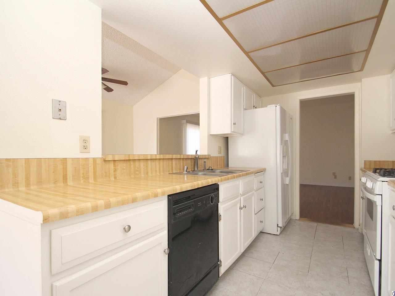 7631 Memory Drive Tujunga, CA 91042 - Photo 12 of 28 Gallery Image 12
