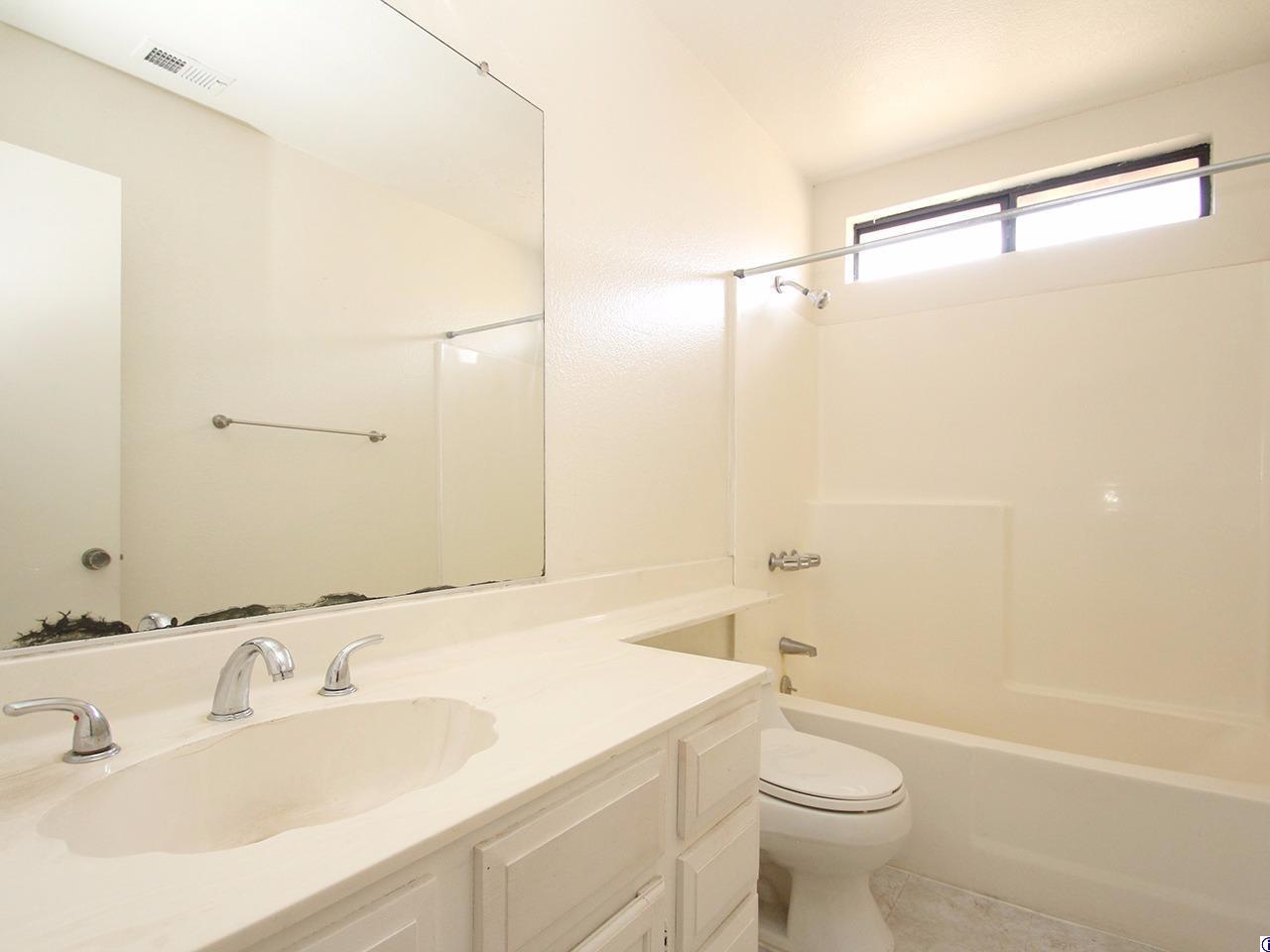 7631 Memory Drive Tujunga, CA 91042 - Photo 19 of 28 Gallery Image 19