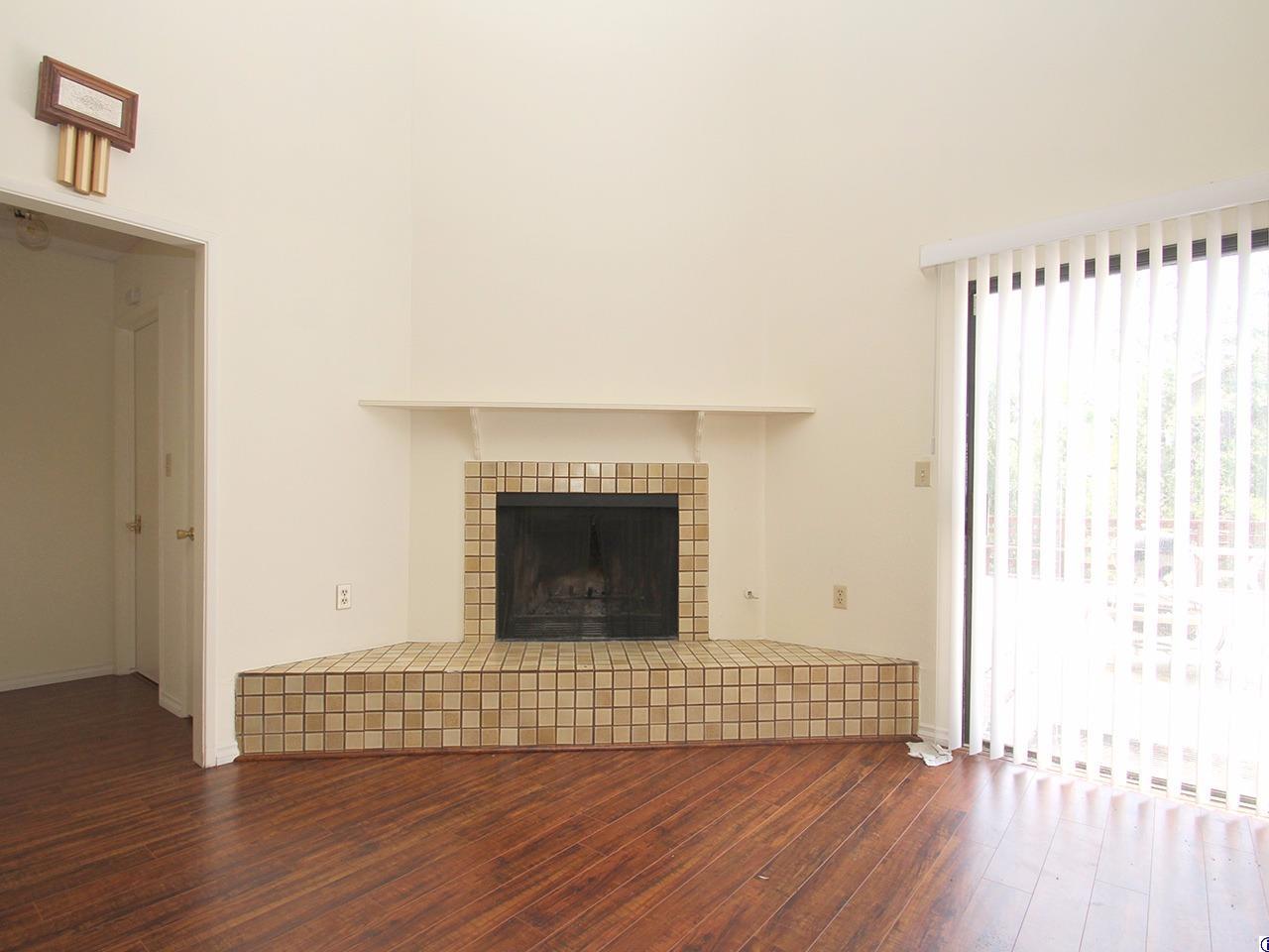 7631 Memory Drive Tujunga, CA 91042 - Photo 9 of 28 Gallery Image 9