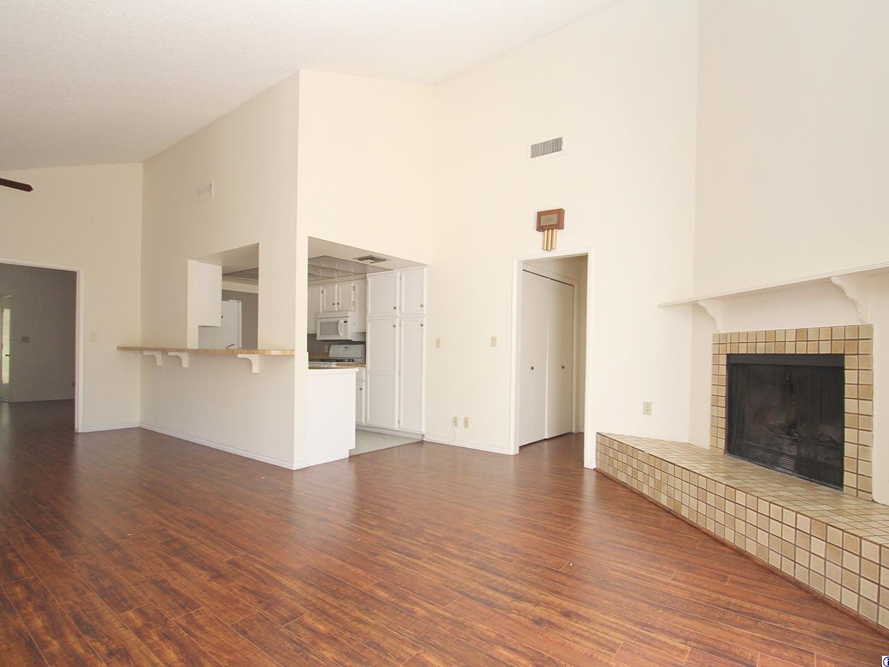 7631 Memory Drive Tujunga, CA 91042 - Photo 10 of 28 Gallery Image 10