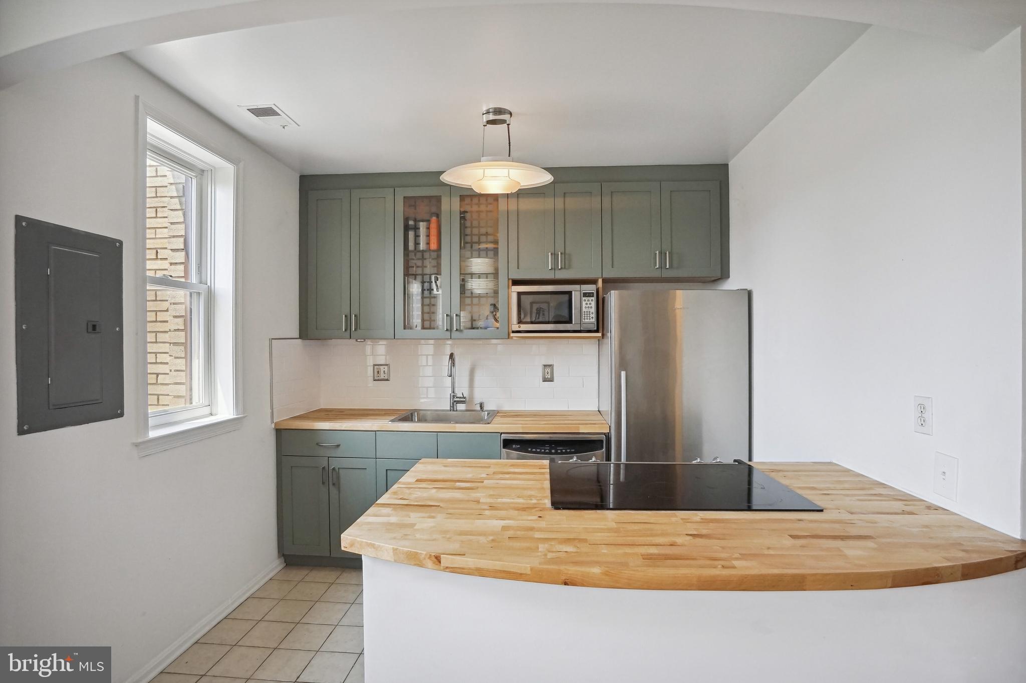 2001 16th Street Northwest, Unit 508 Washington, DC 20009 - Photo 3 of 10 Renovated kitchen