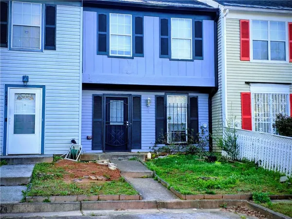 $1,400 | 4672 Longman Way, Stone Mountain, GA 30083