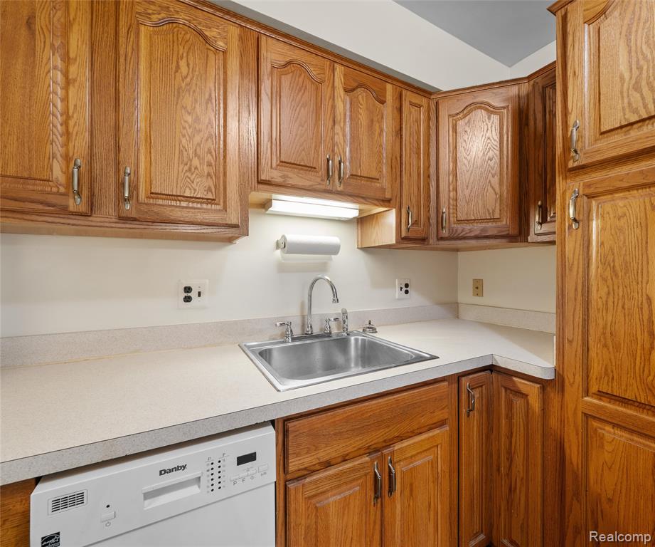 10401 Willow Road Willis, MI 48191 - Photo 15 of 45