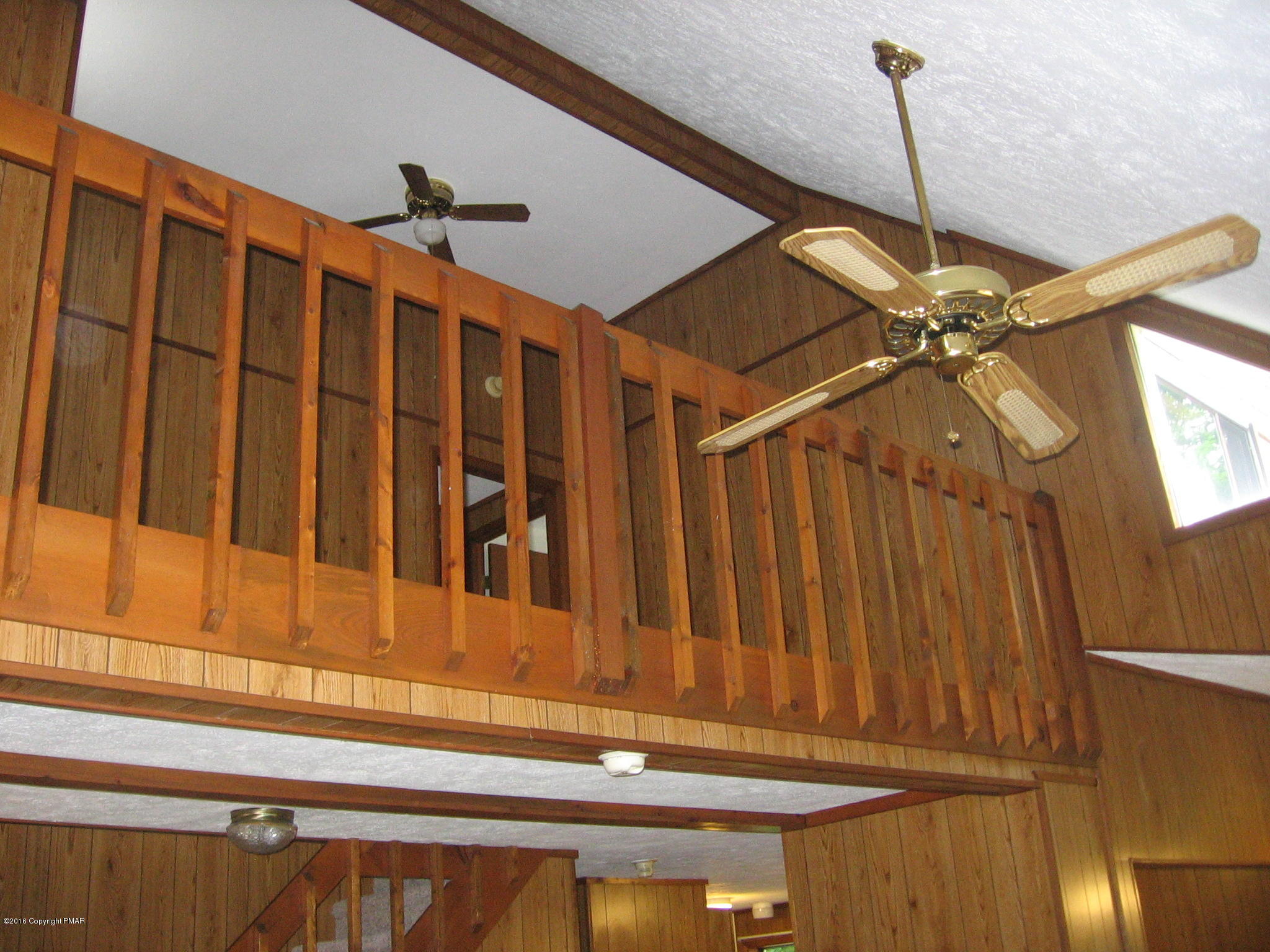 2213 Maple Leaf Court Pocono Lake, PA 18347 - Photo 10 of 17 Loft