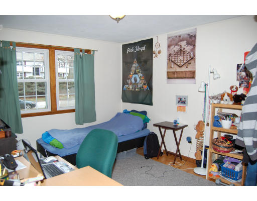 56 Mason Road Northbridge, MA 01588 - Photo 8 of 18 Gallery Image 8