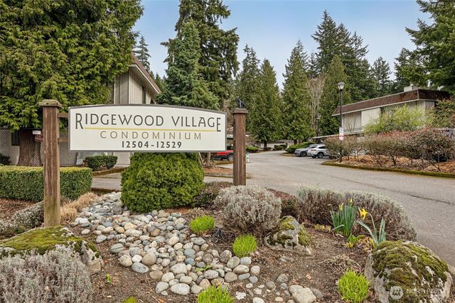 $360,000 | 12504 Northeast 117th Place, Unit A4, Kirkland, WA 98034