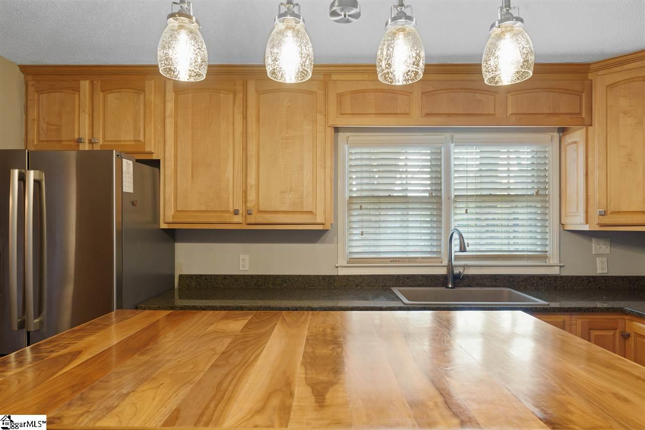 5133 Raintree Lane Greenville, SC 29615 - Photo 14 of 36 Gallery Image 14