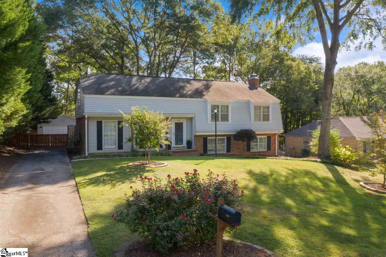 5133 Raintree Lane Greenville, SC 29615 - Photo 3 of 36 Gallery Image 3