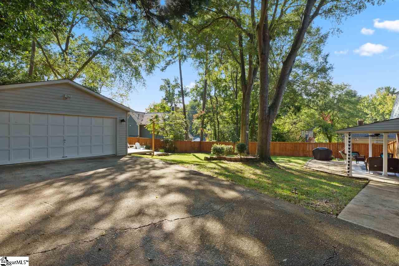 5133 Raintree Lane Greenville, SC 29615 - Photo 29 of 36 Gallery Image 29