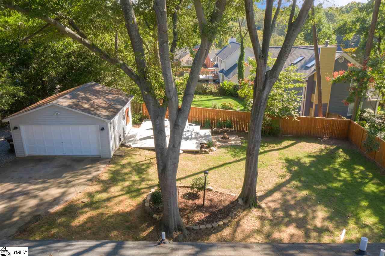 5133 Raintree Lane Greenville, SC 29615 - Photo 34 of 36 Gallery Image 34