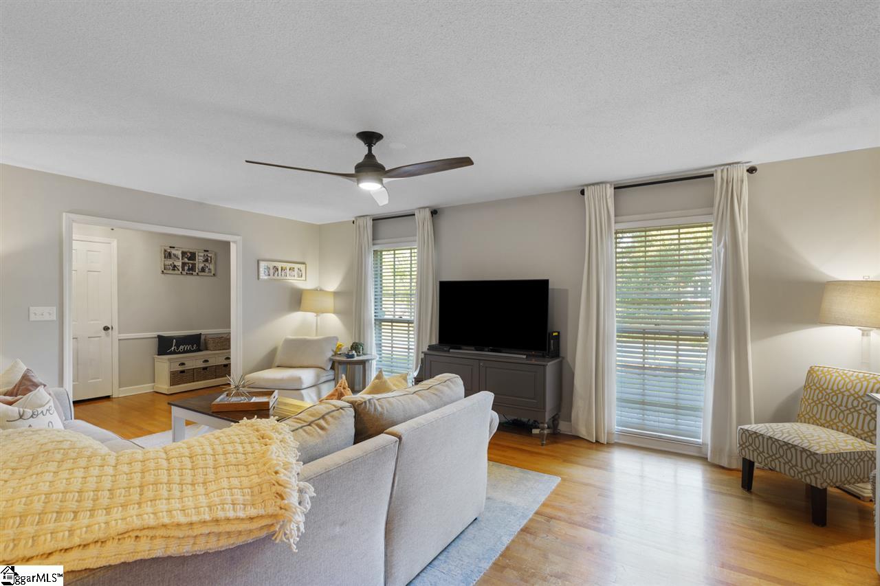 5133 Raintree Lane Greenville, SC 29615 - Photo 9 of 36 Gallery Image 9