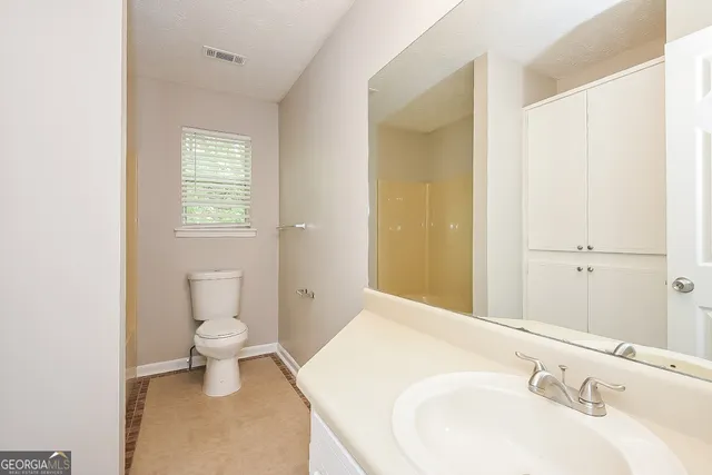 $1,820 | 1635 River Glen Road, Auburn, GA 30011