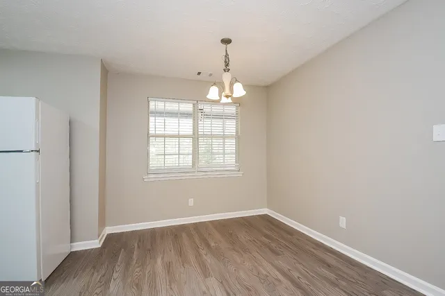 $1,820 | 1635 River Glen Road, Auburn, GA 30011