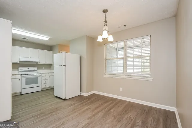 $1,820 | 1635 River Glen Road, Auburn, GA 30011