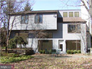 4 Timber Fare Dr Spring Spring House, PA 19477 - Photo 2 of 6