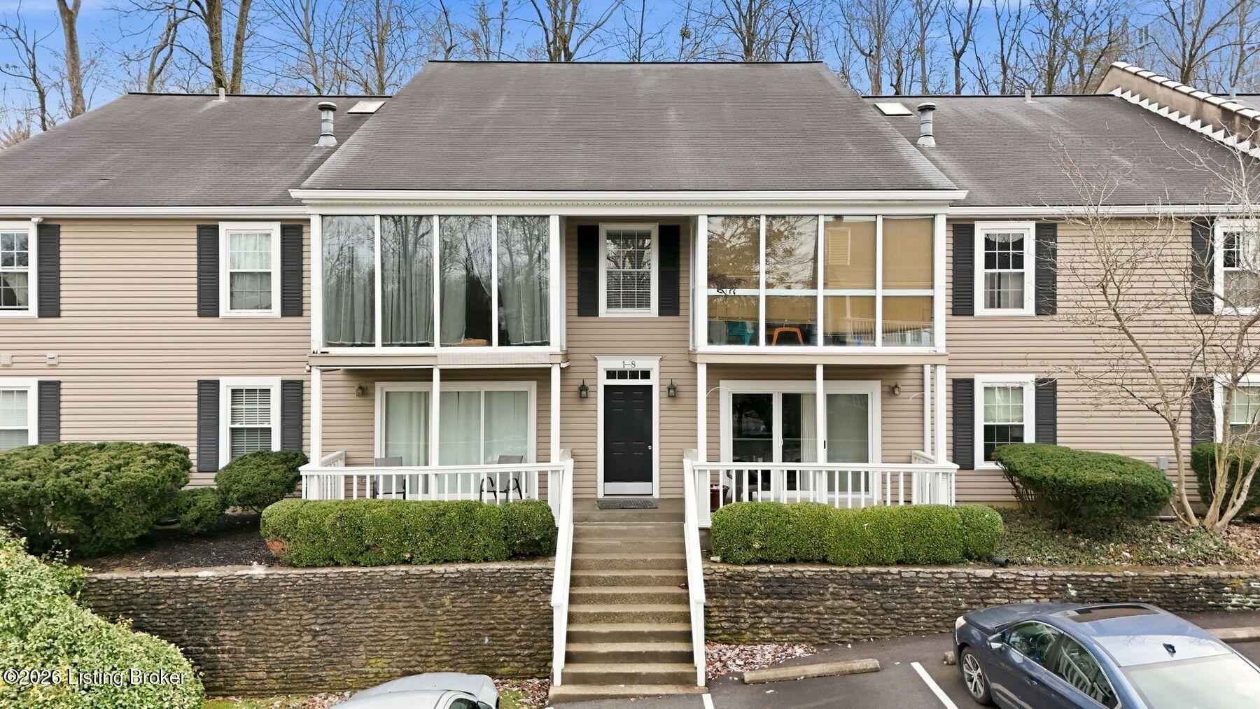 410 Mockingbird Valley Road, Unit 4 Louisville, KY 40207 - Photo 1 of 28 photo_online_000