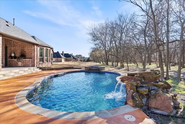 $2,100,000 | 620 Preakness Park, Lucas, TX 75002