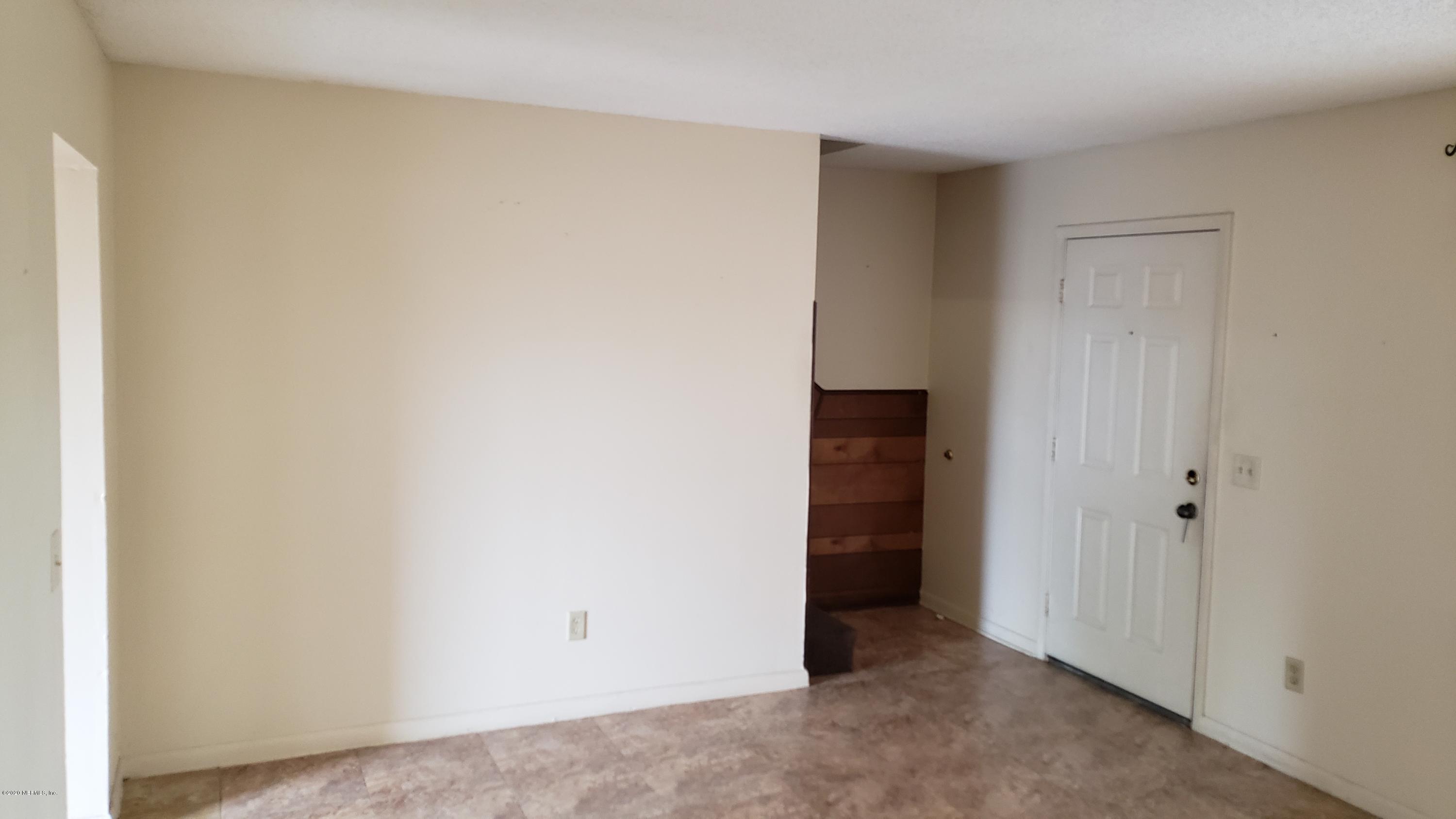 7208 Parker School Road, Unit 7 Jacksonville, FL 32211 - Photo 7 of 15 a view of an empty room