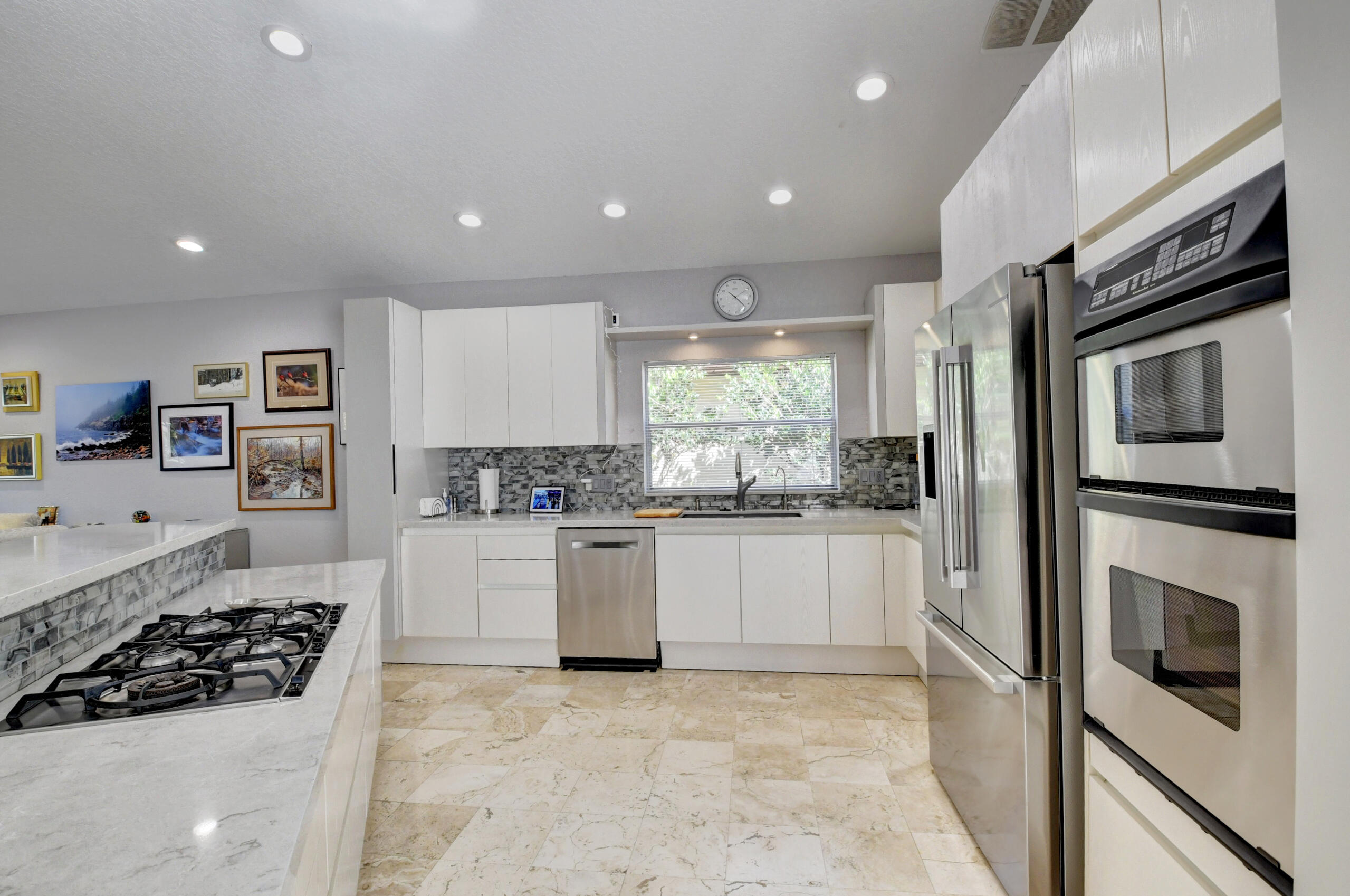 22585 Esplanada Drive Boca Raton, FL 33433 - Photo 15 of 83 Kitchen view