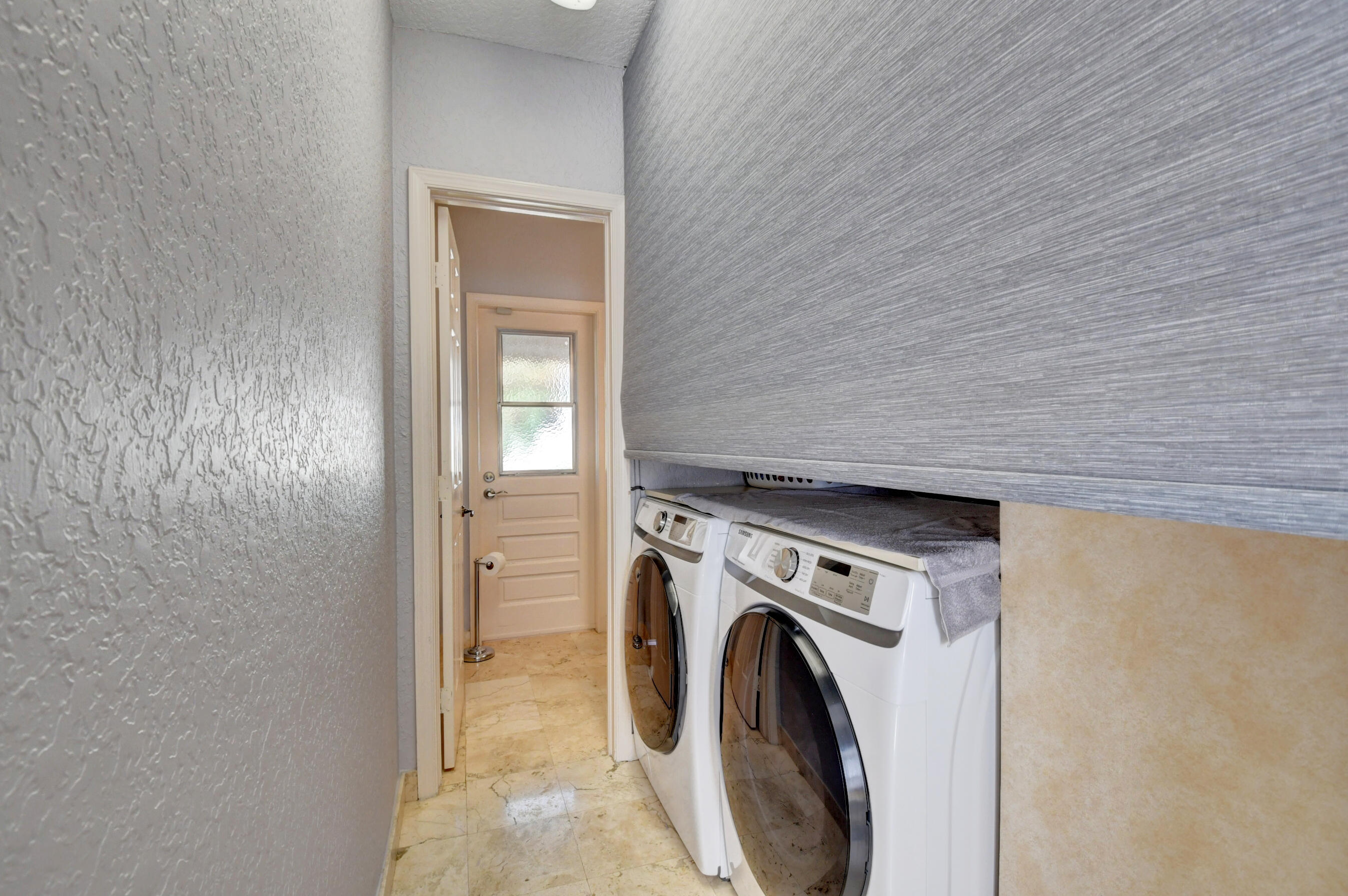 22585 Esplanada Drive Boca Raton, FL 33433 - Photo 30 of 83 Laundry Room