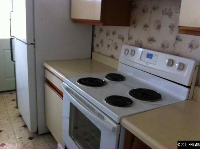 13522 Mt Shasta Street Reno, NV 89506 - Photo 4 of 10 Photo 4