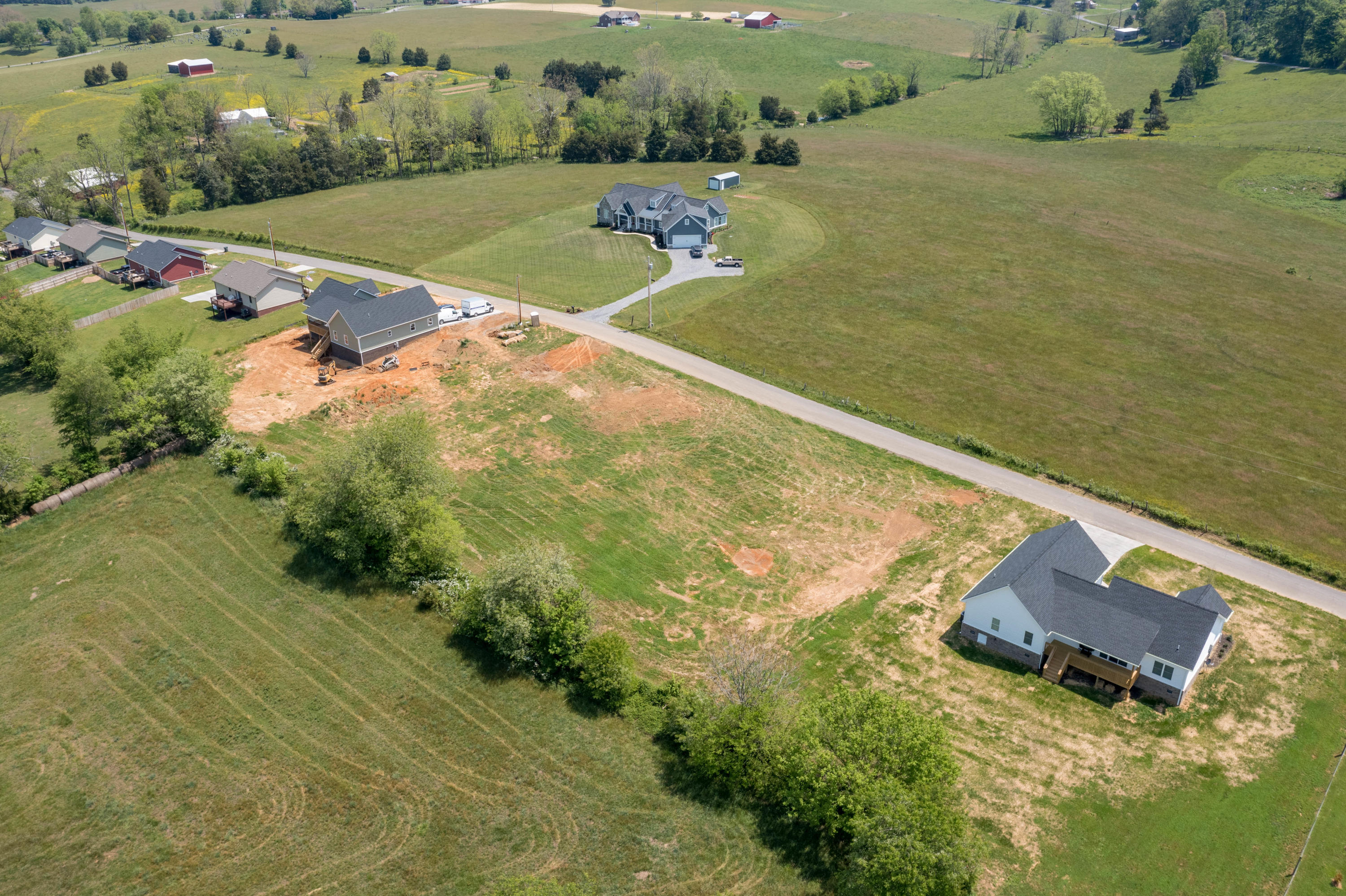 195 Barnett Road, Unit 7 Jonesborough, TN 37659 - Photo 11 of 37 195 & 189 Barnett Rd (17 of 43)