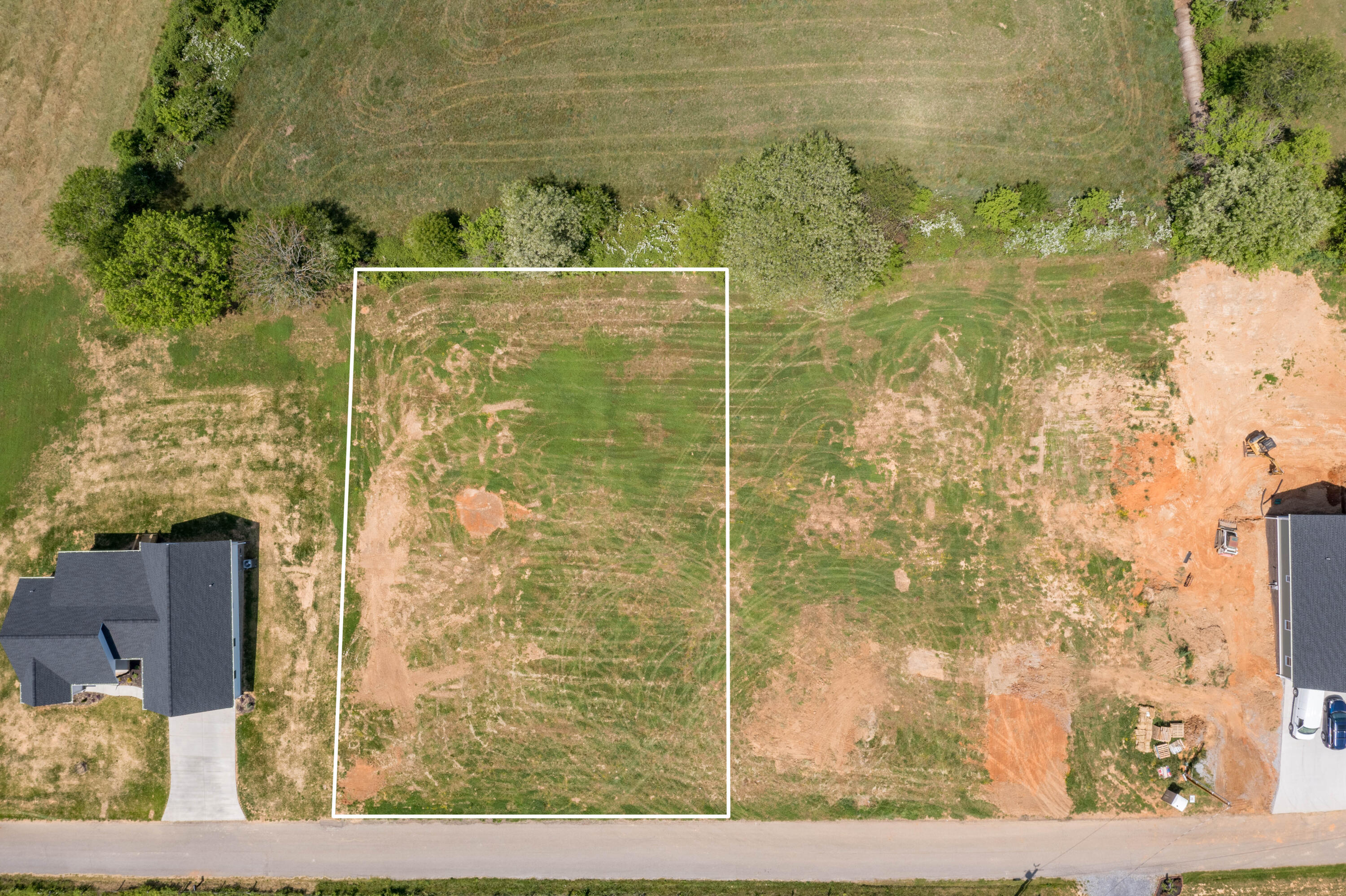 195 Barnett Road, Unit 7 Jonesborough, TN 37659 - Photo 4 of 37 195 & 189 Barnett Rd (6 of 43)