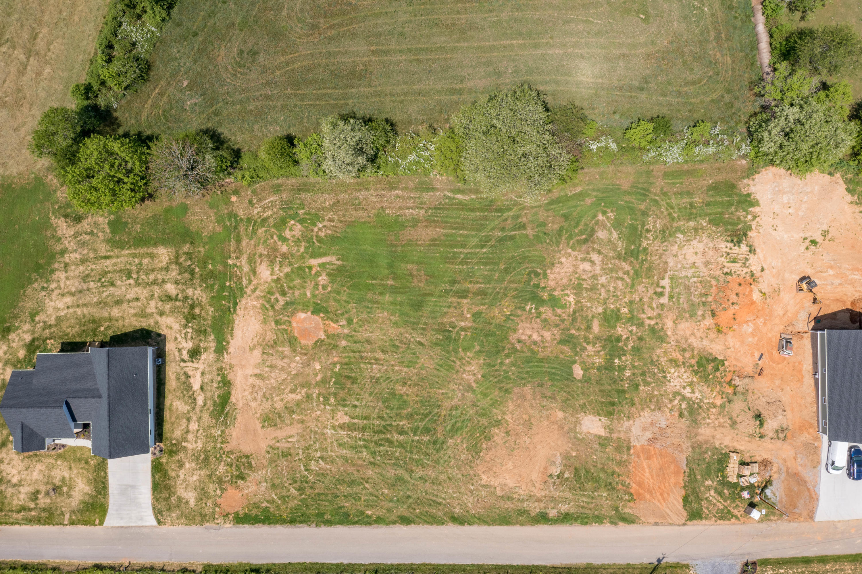 195 Barnett Road, Unit 7 Jonesborough, TN 37659 - Photo 6 of 37 195 & 189 Barnett Rd (11 of 43)