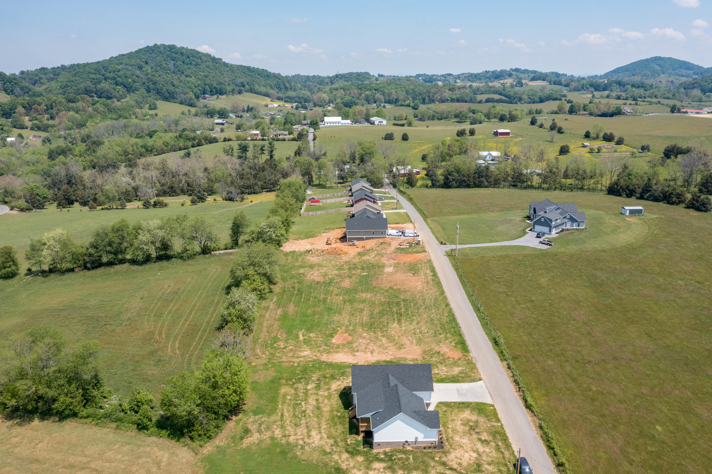 195 Barnett Road, Unit 7 Jonesborough, TN 37659 - Photo 9 of 37 195 & 189 Barnett Rd (15 of 43)