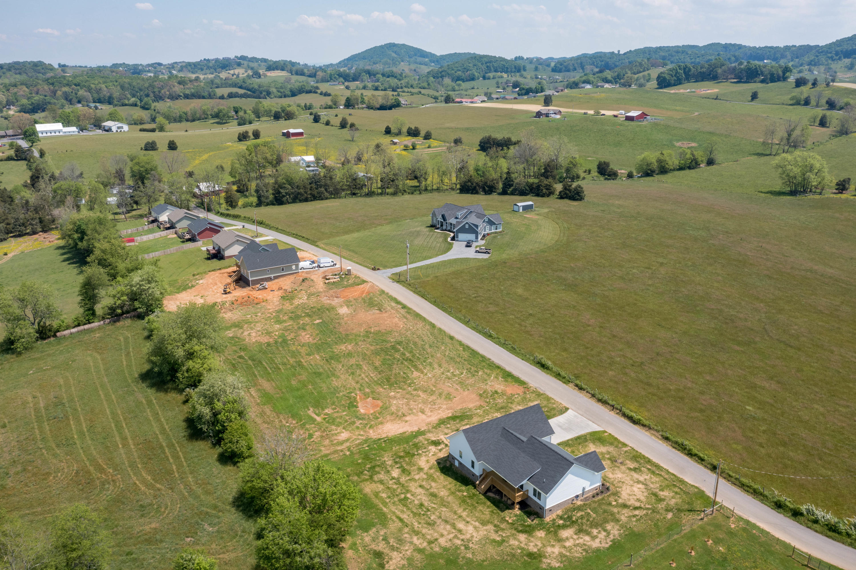 195 Barnett Road, Unit 7 Jonesborough, TN 37659 - Photo 10 of 37 195 & 189 Barnett Rd (16 of 43)