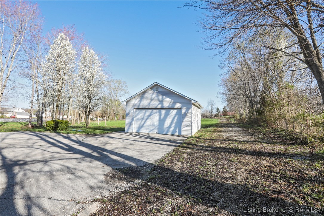 10 West County Line Road Scottsburg, IN 47177 - Photo 41 of 45