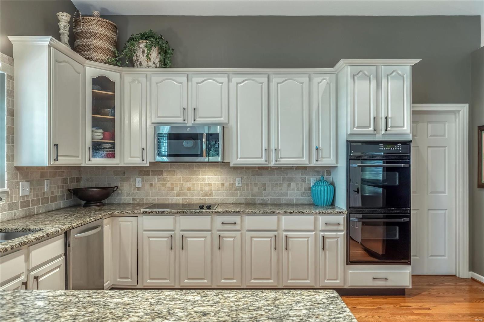 277 Ashdown Forest Weldon Spring, MO 63304 - Photo 12 of 41 Gallery Image 12
