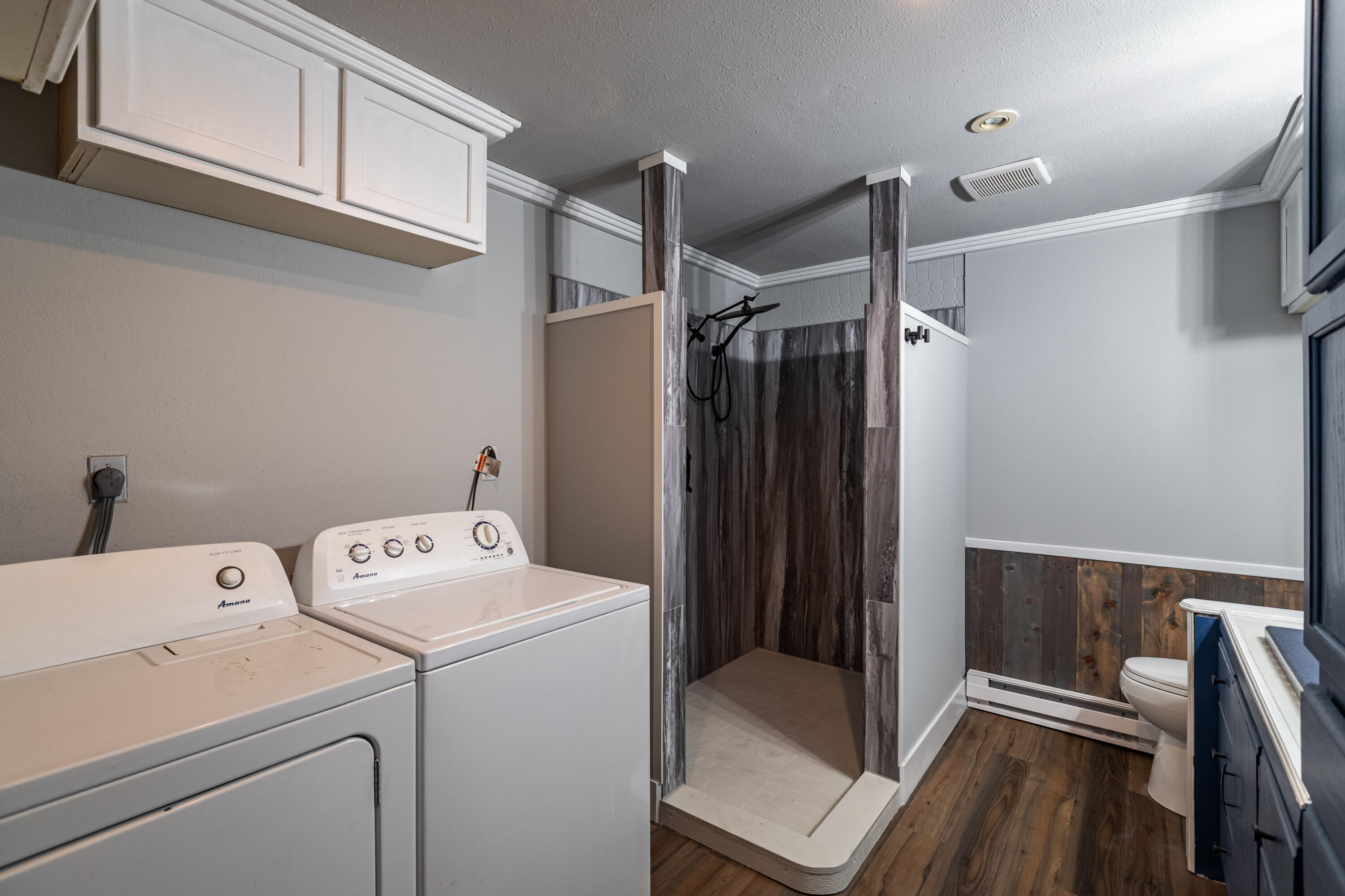 615 Alpine Lane, Unit 2 Holmen, WI 54636 - Photo 11 of 17 C24I3057-HDR