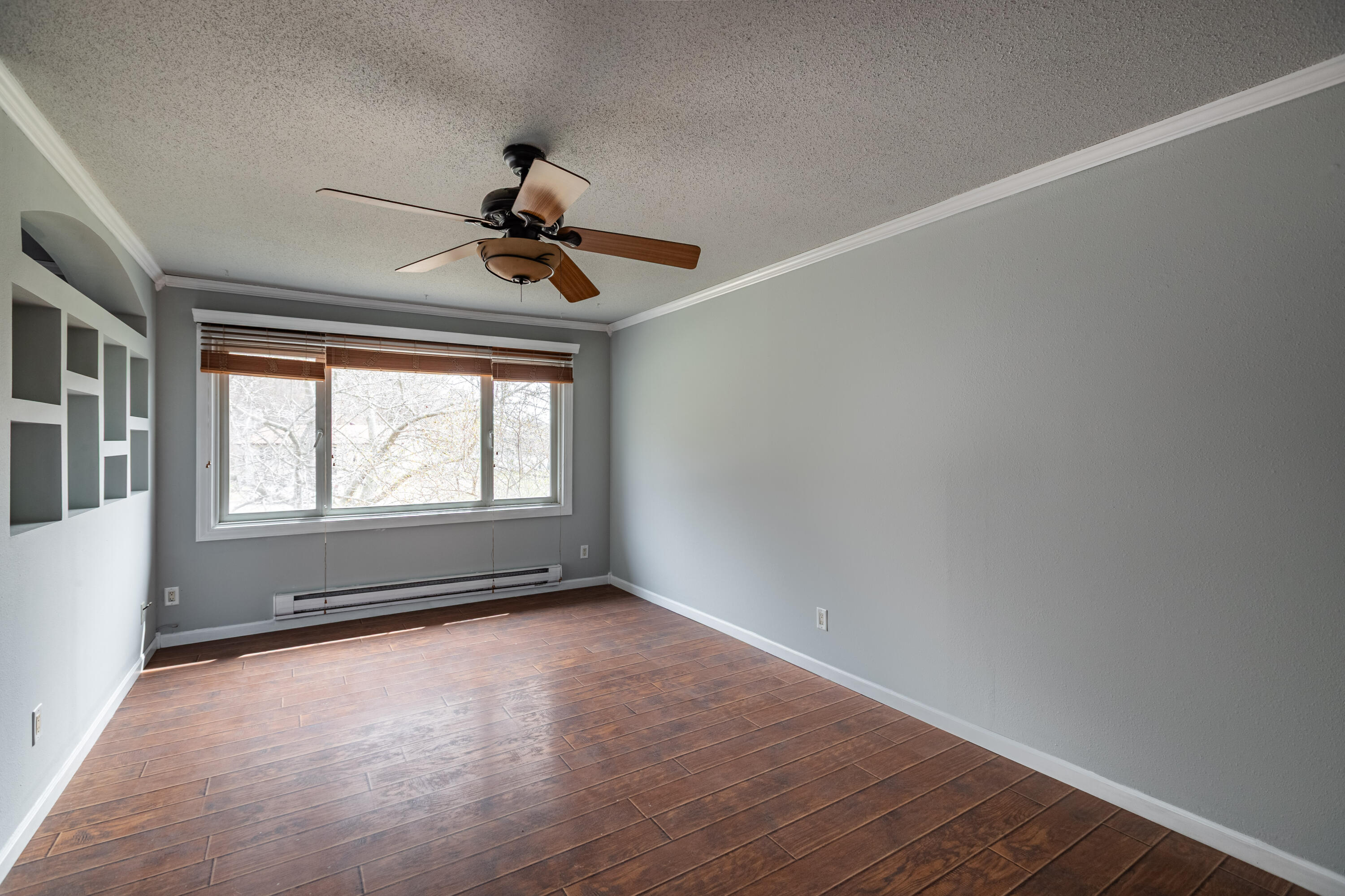 615 Alpine Lane, Unit 2 Holmen, WI 54636 - Photo 3 of 17 C24I3030-HDR