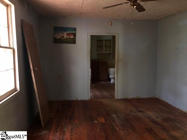 124 Robin Hood Road Taylors, SC 29687 - Photo 14 of 20