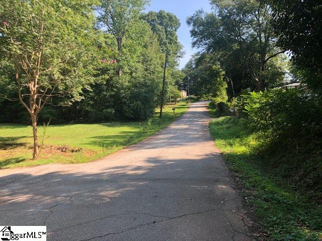 124 Robin Hood Road Taylors, SC 29687 - Photo 19 of 20