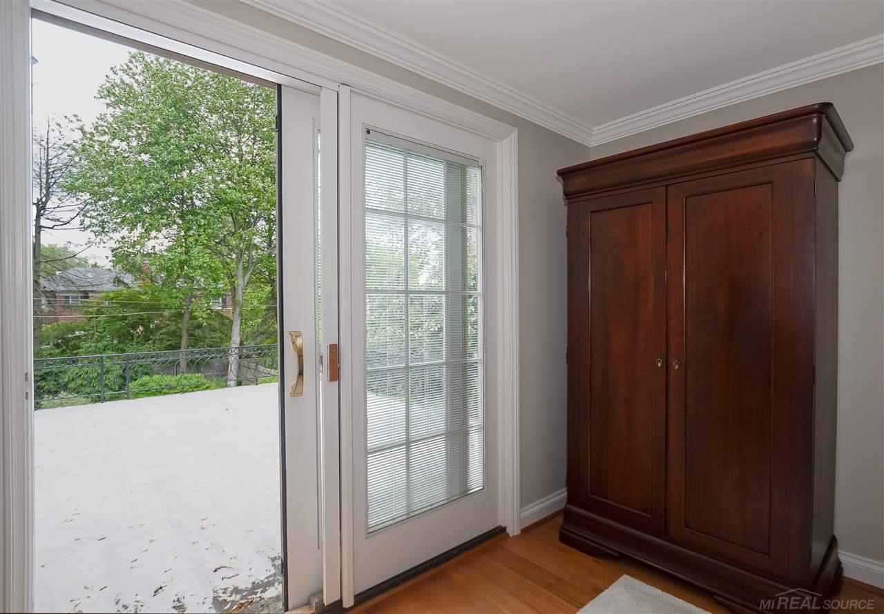 74 Lewiston Road Grosse Pointe, MI 48236 - Photo 38 of 67 50013470-37.JPG