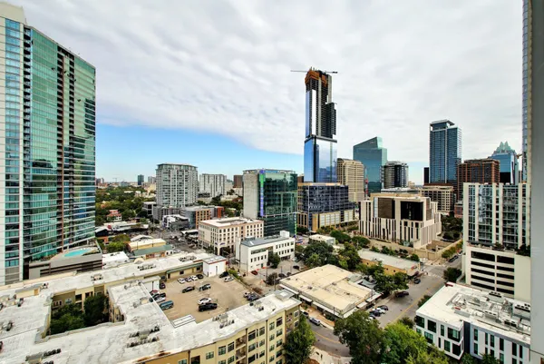 $3,750 | 301 West Avenue, Unit 1703, Austin, TX 78701