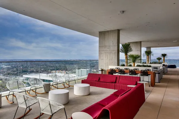 $3,750 | 301 West Avenue, Unit 1703, Austin, TX 78701